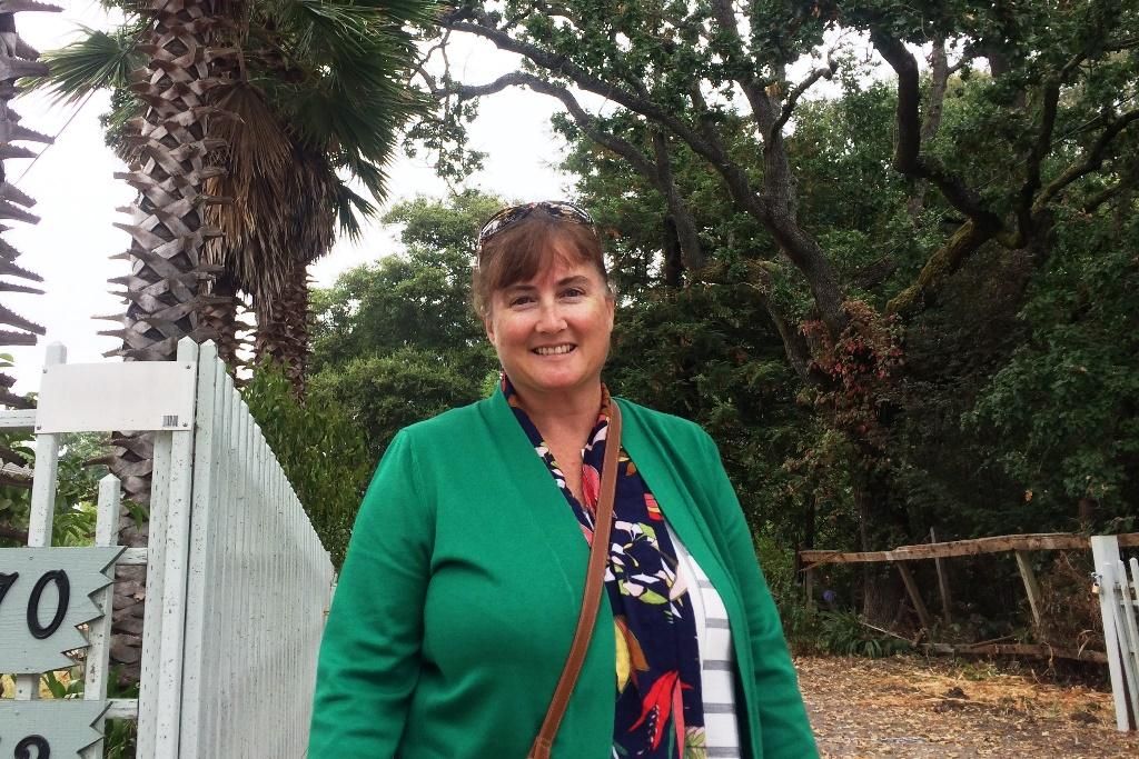 jen santos burbank ave entrance roselandcreek