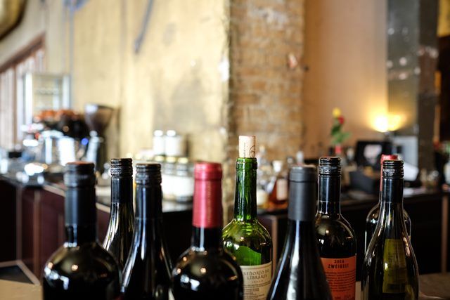 bar bottles cork 87224
